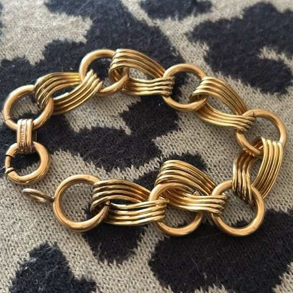 Elegant Gold Filled CHUNKY 23g! 12k Detailed Rare CURB Link Bracelet - Picture 2 of 4
